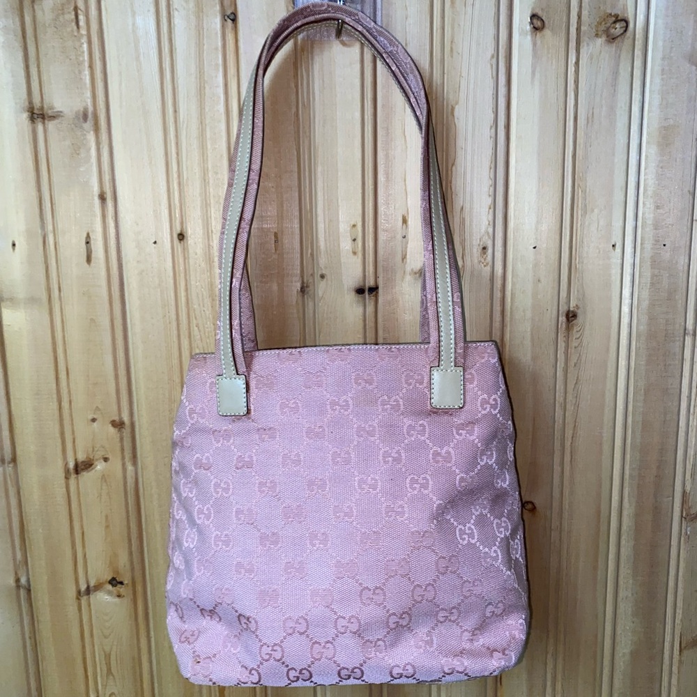 Mini 2000s Gucci Pink Shoulder Bag